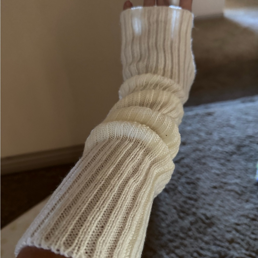 Source Unknown Cream Ribbed Knit Gloves